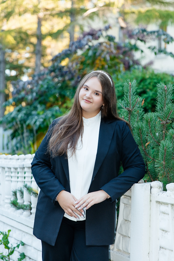 Витмер Полина Олеговна.